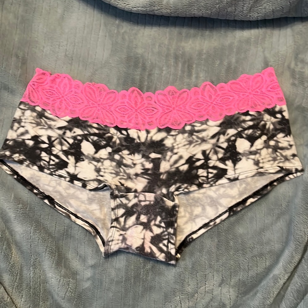 VS PINK Boyshort L